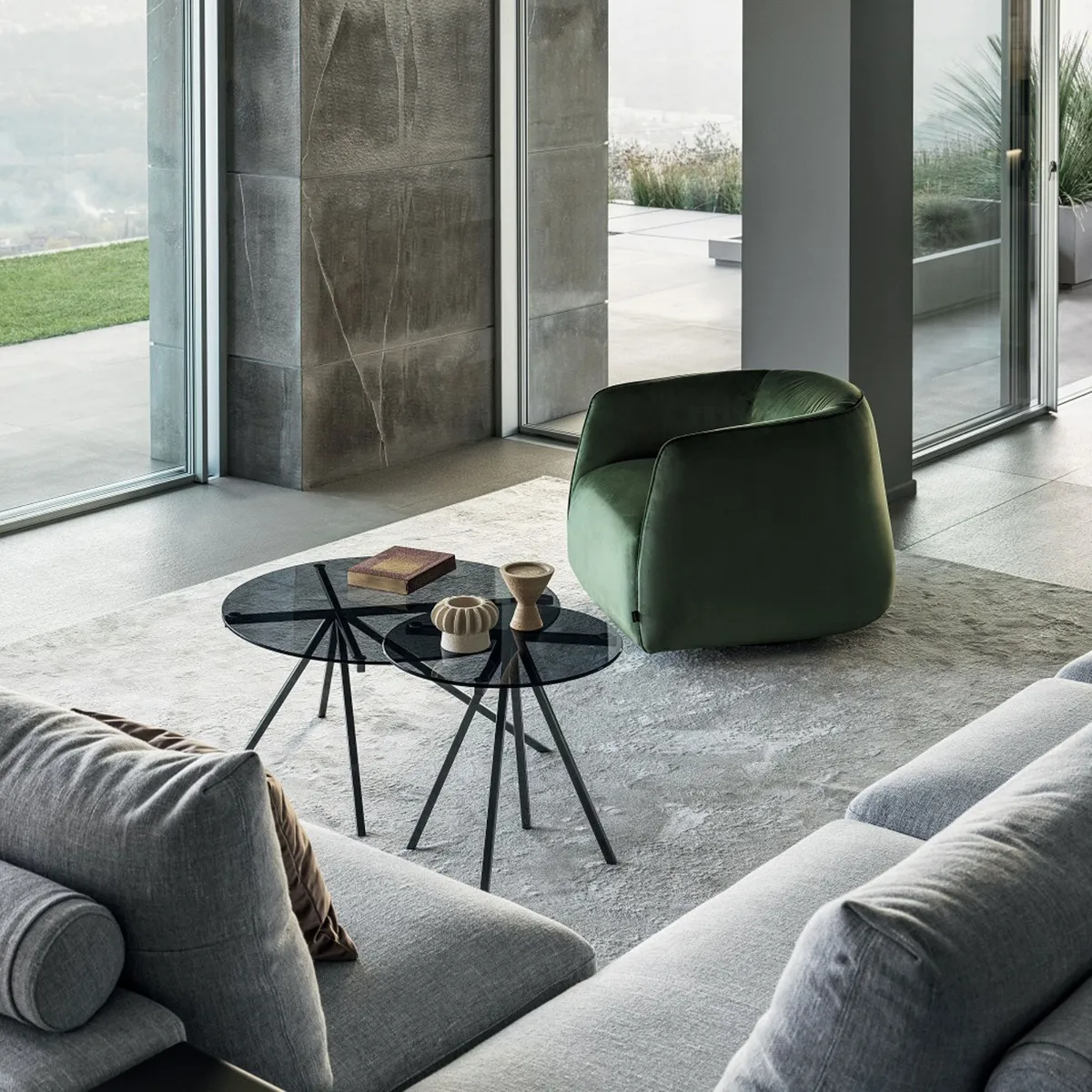 Bontempi Ray Coffee Table, Round, Black Glass | Barker & Stonehouse 4
