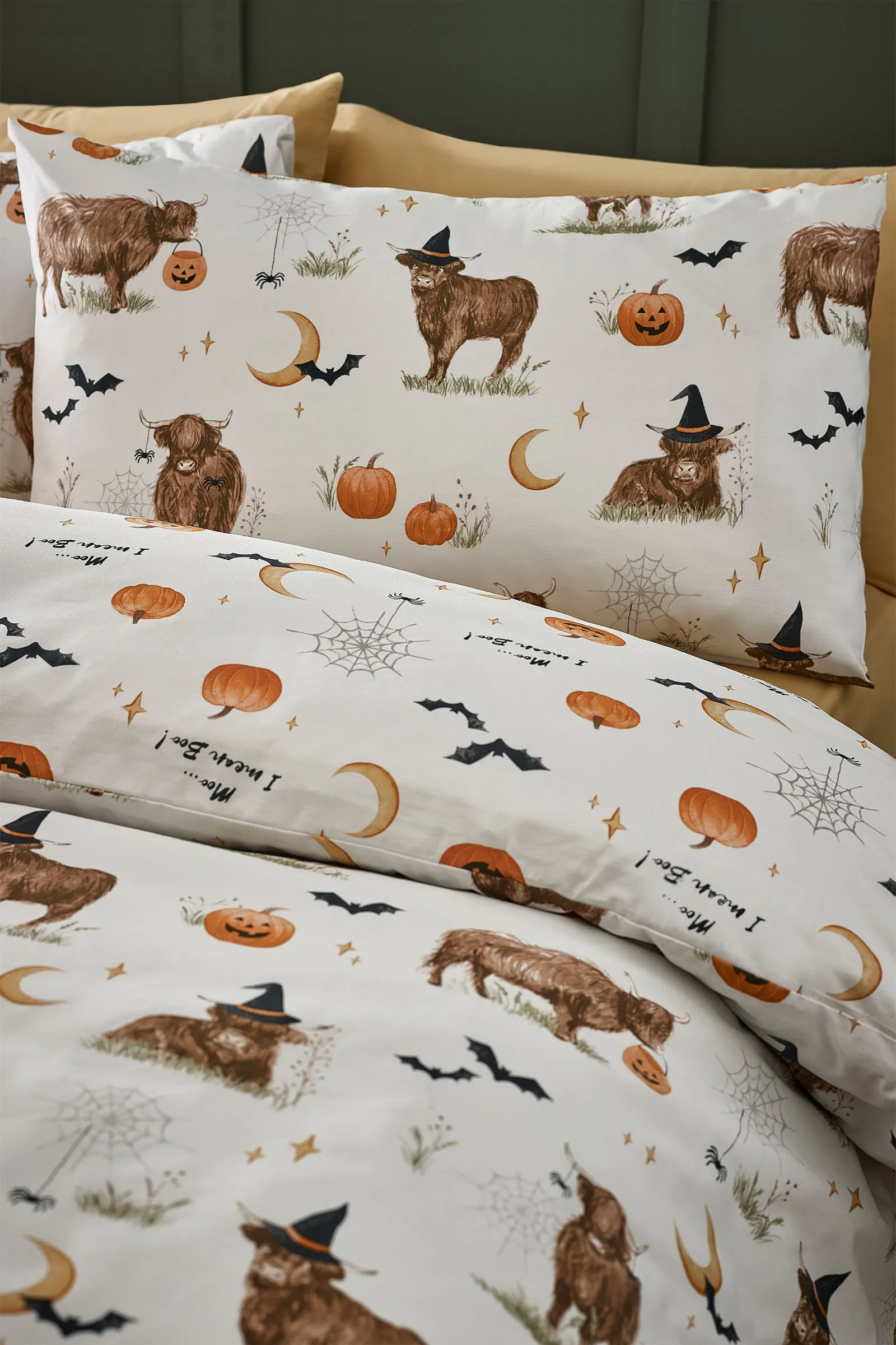 Catherine Lansfield Halloween Highland Cow Reversible Duvet Cover Set in Natural 3