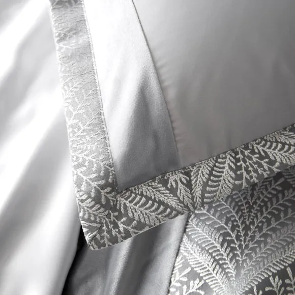Roselyn Oxford Pillowcase 2