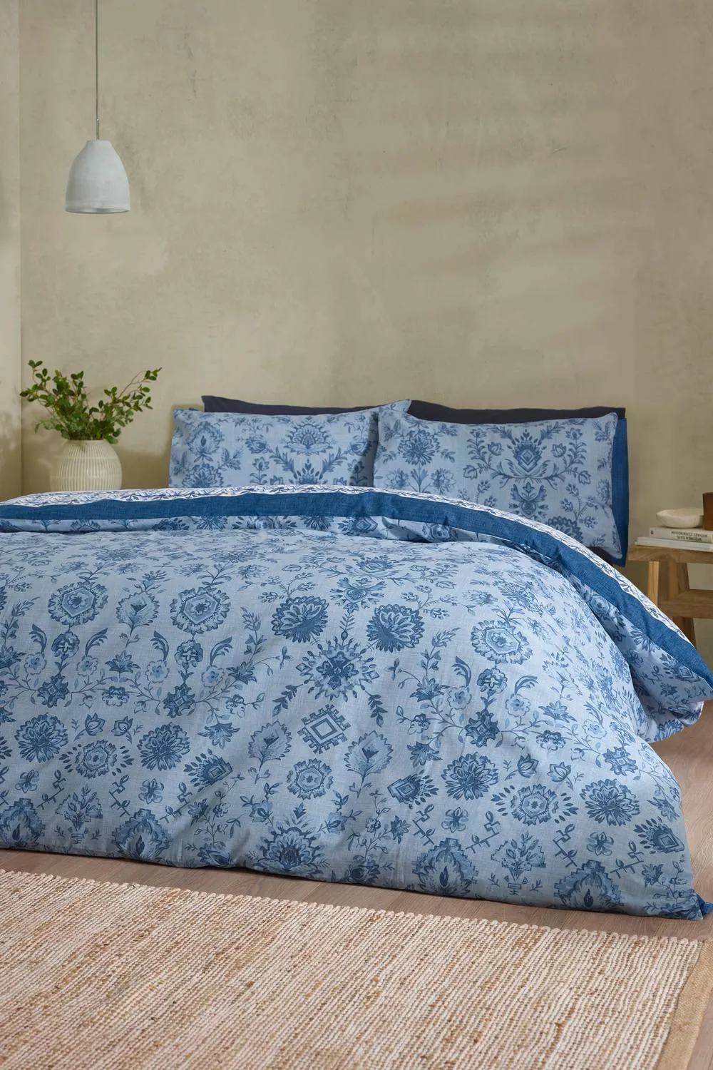 Catherine Lansfield 'Zoukara Floral' Reversible Duvet Cover Set in Blue 2