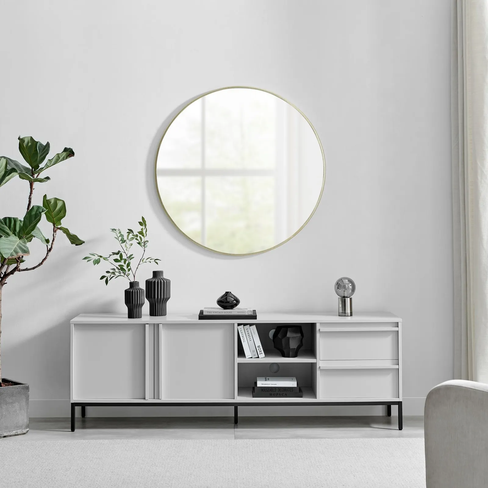 FurnitureboxUK Svit Storage TV Sideboard in Off-White 2