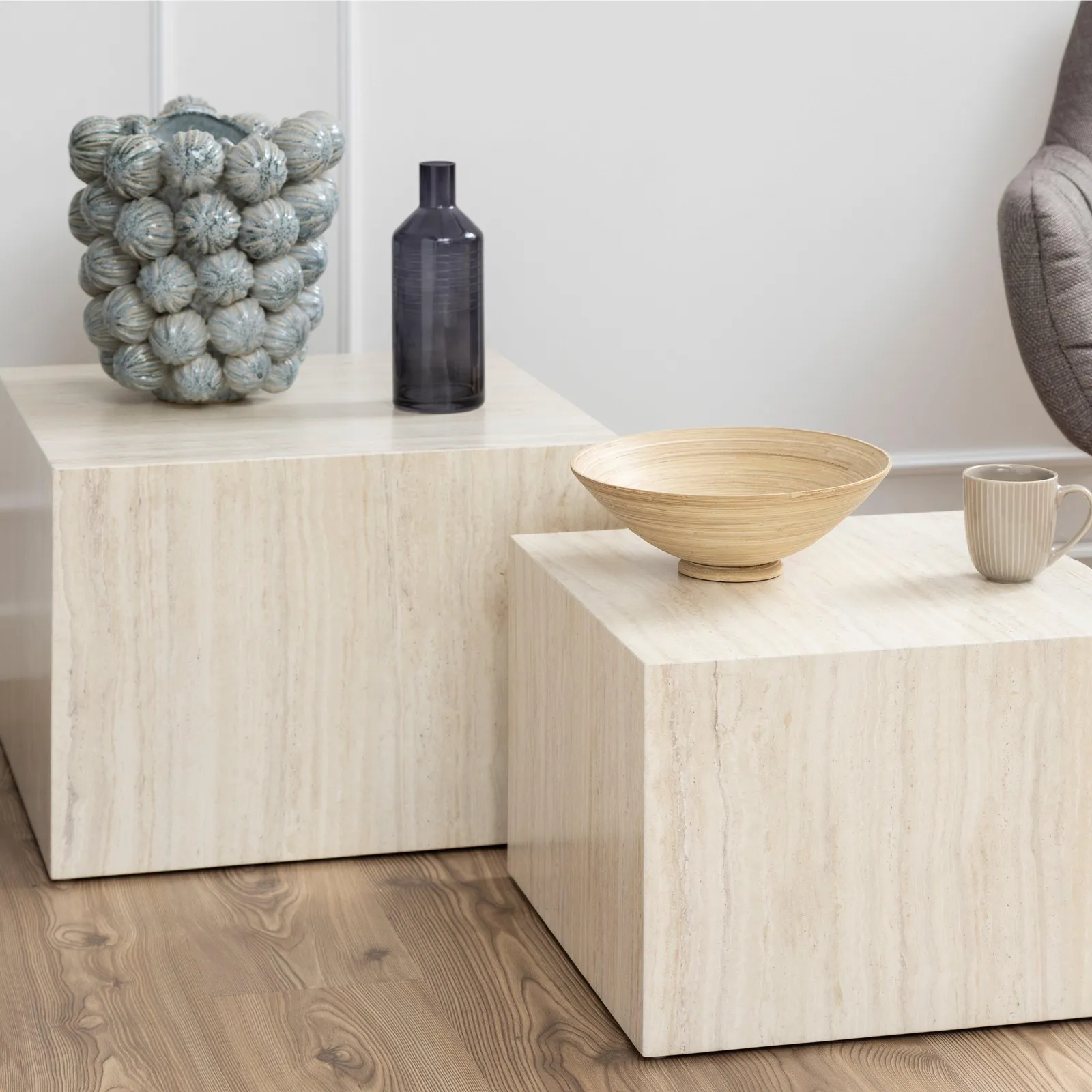 Furniture To Go Dice Coffee Table Set in Light Oak 4