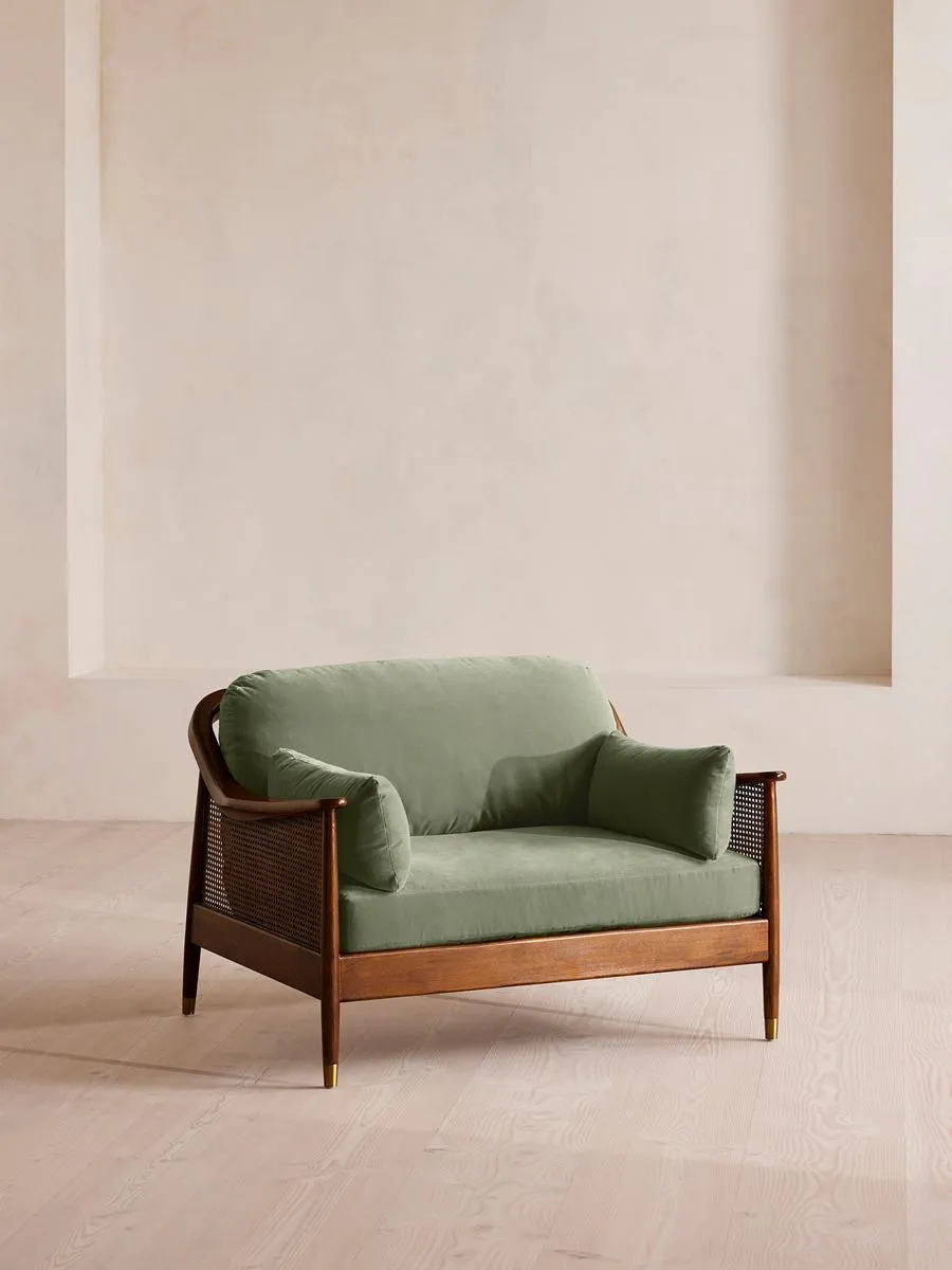 Atlanta Loveseat, Velvet, Seafoam