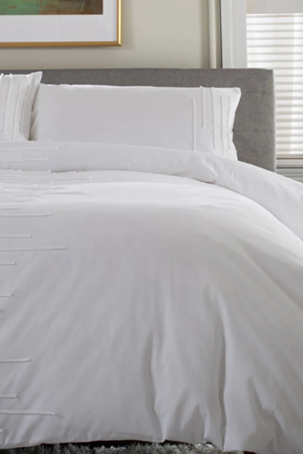 The Lyndon Company Level Crossing 100% Cotton Jersey Textured Duvet Set in Natural White 5