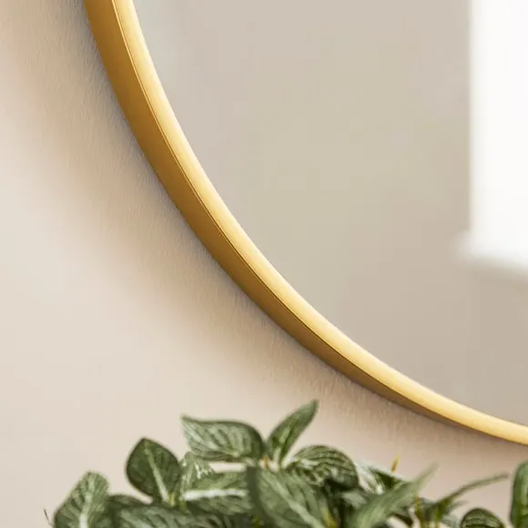 Essentials Round Wall Mirror 2