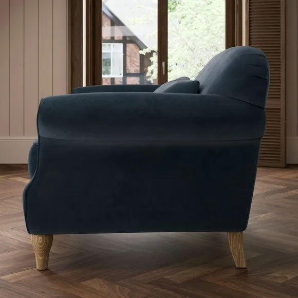 Millie Velvet Snuggle Chair 3