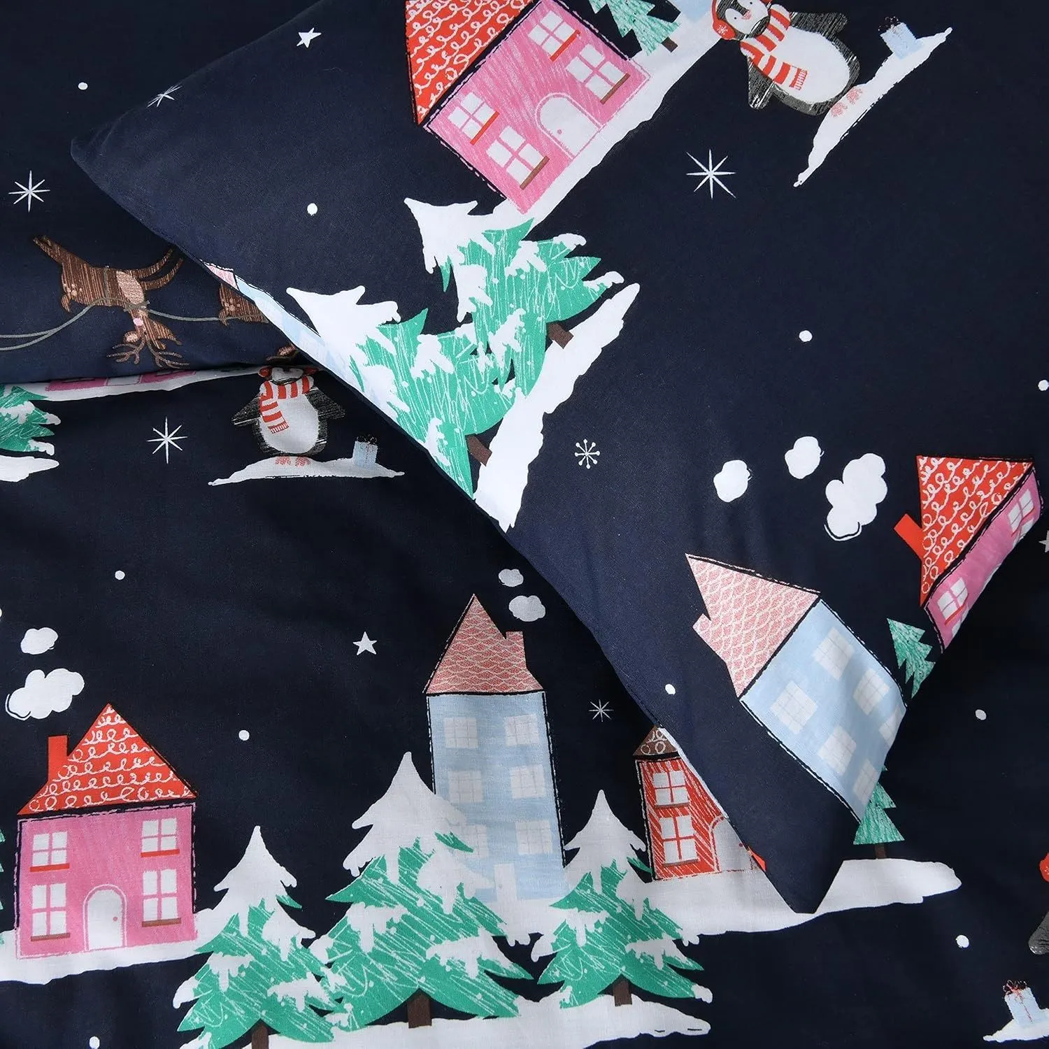 Smart Living Santa Town Xmas Festive Reversible Polycotton Duvet Cover with Pillowcases 6
