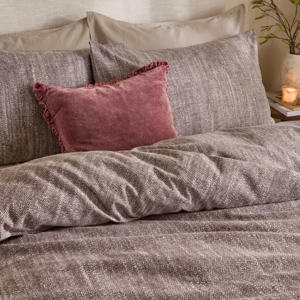 Yard Harris 100% Brushed Cotton Duvet Cover Set in Chocolate 3