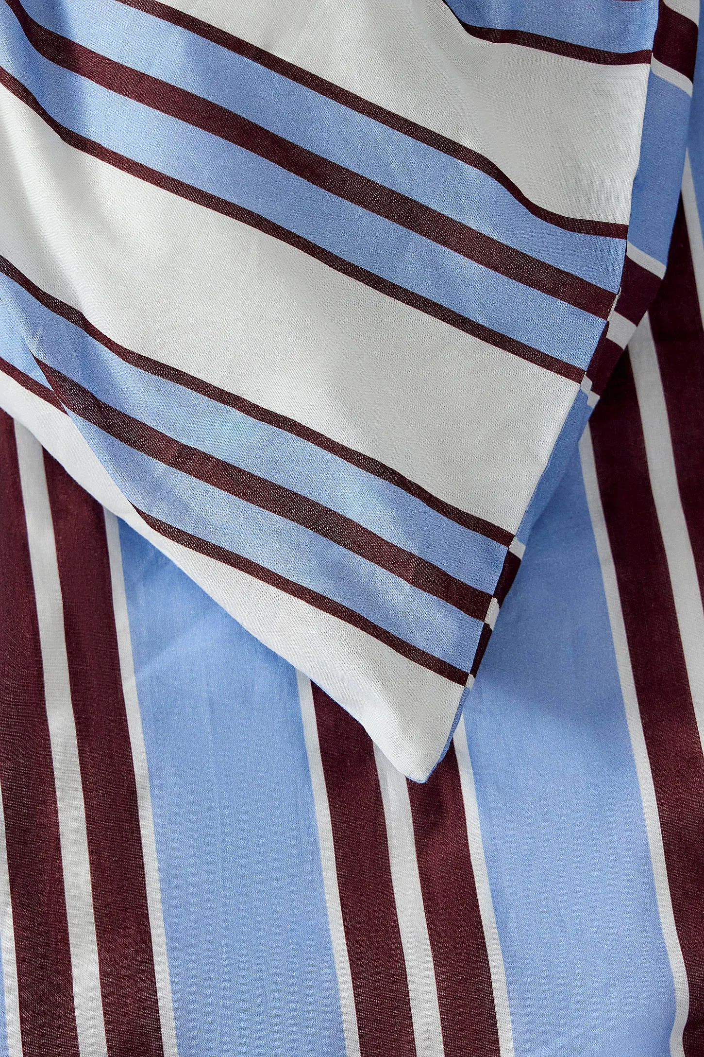 Contrast Stripe Reversible Duvet Set - Blue 5