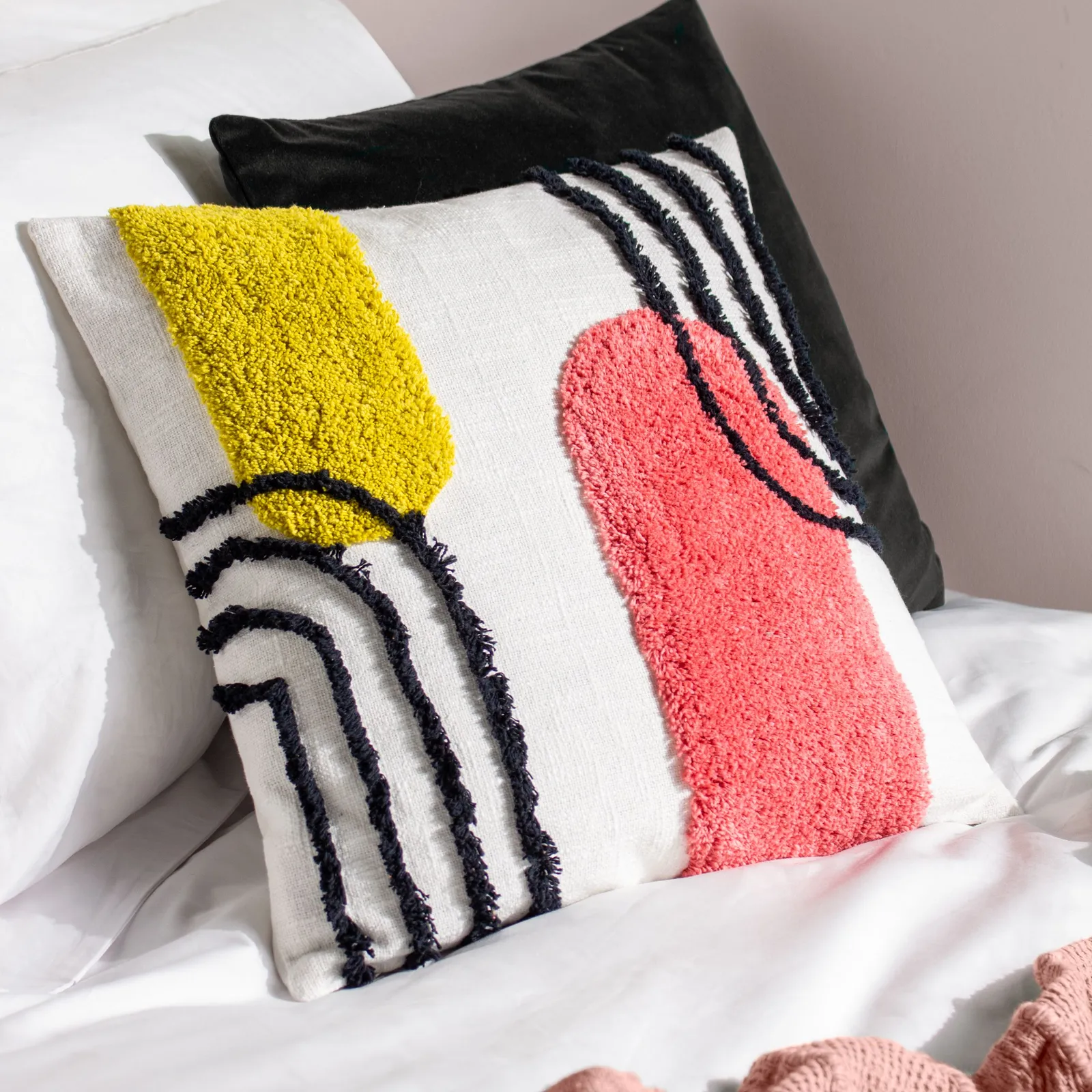 Heya Home Elmer 100% Cotton Tufted Cushion