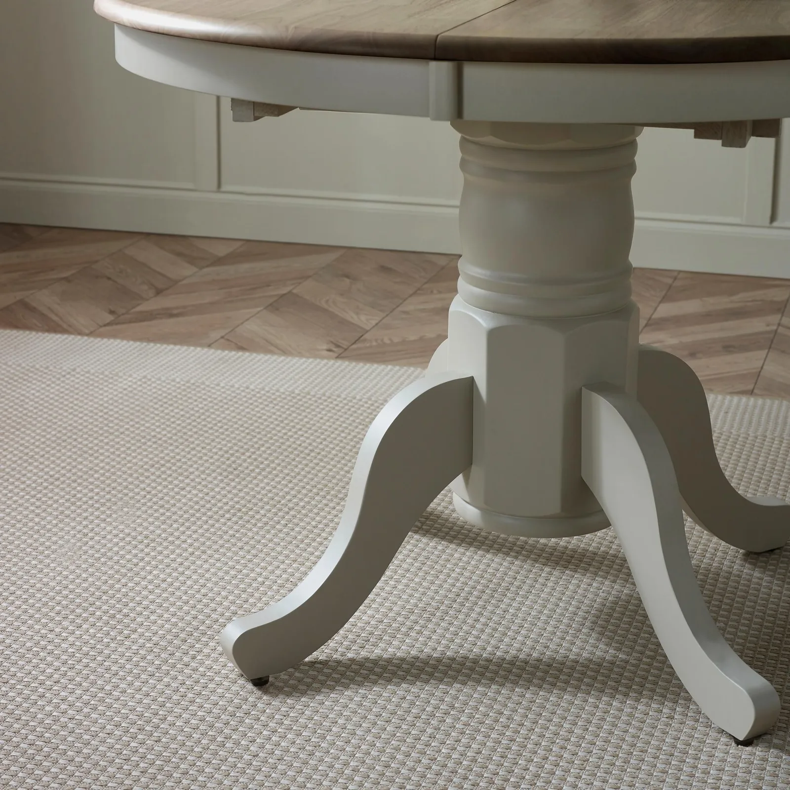 FurnitureboxUK Padstow Wooden Extending Dining Table & 4 Belgravia Chairs in Light Grey 6