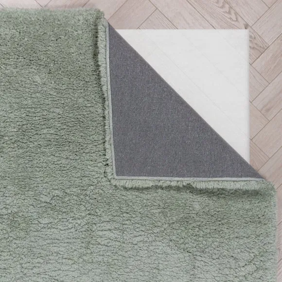 Supersoft Snuggle Rug 3