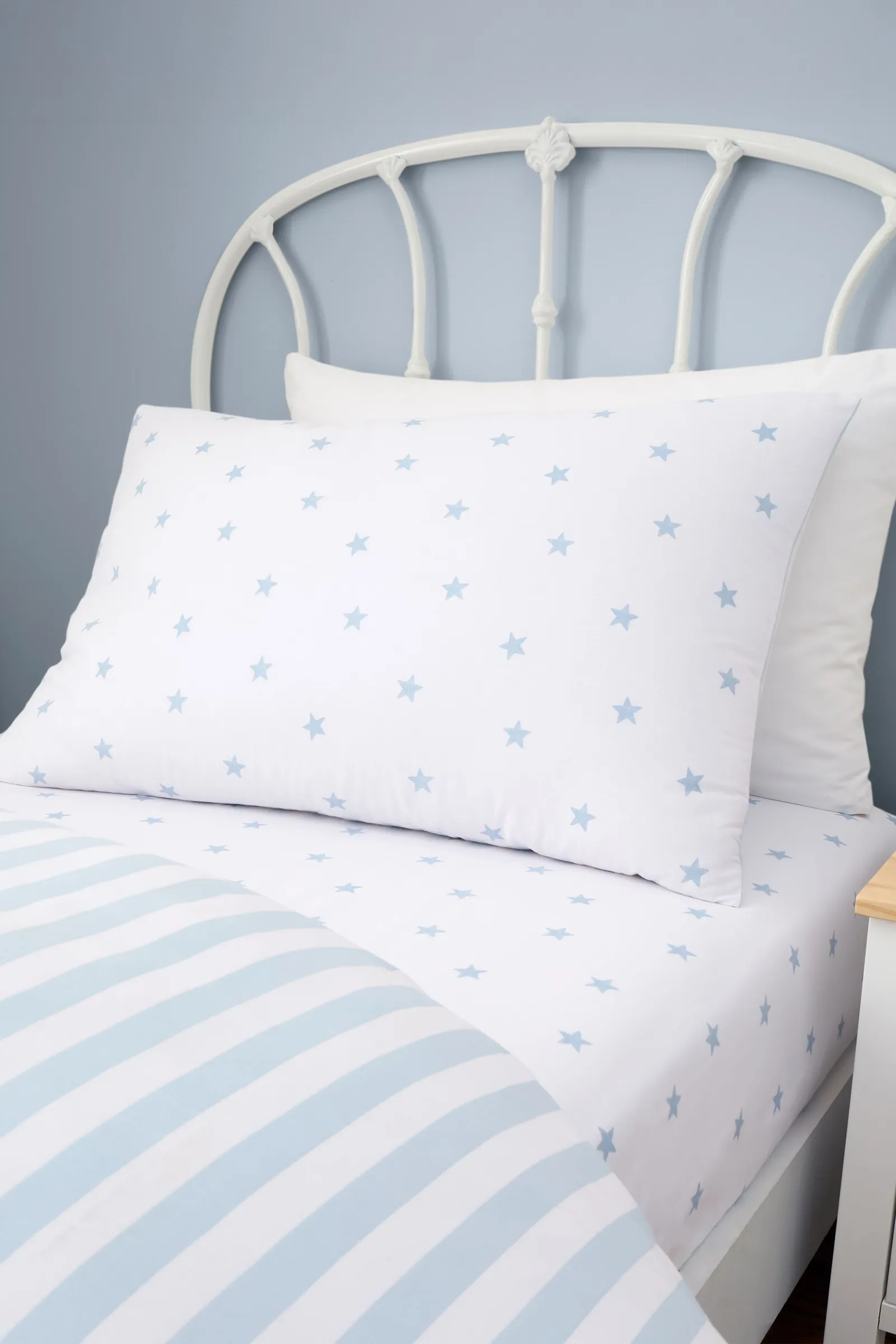 Bianca 'Mini Star & Stripes' Reversible Cotton Duvet Cover Set in Blue 3