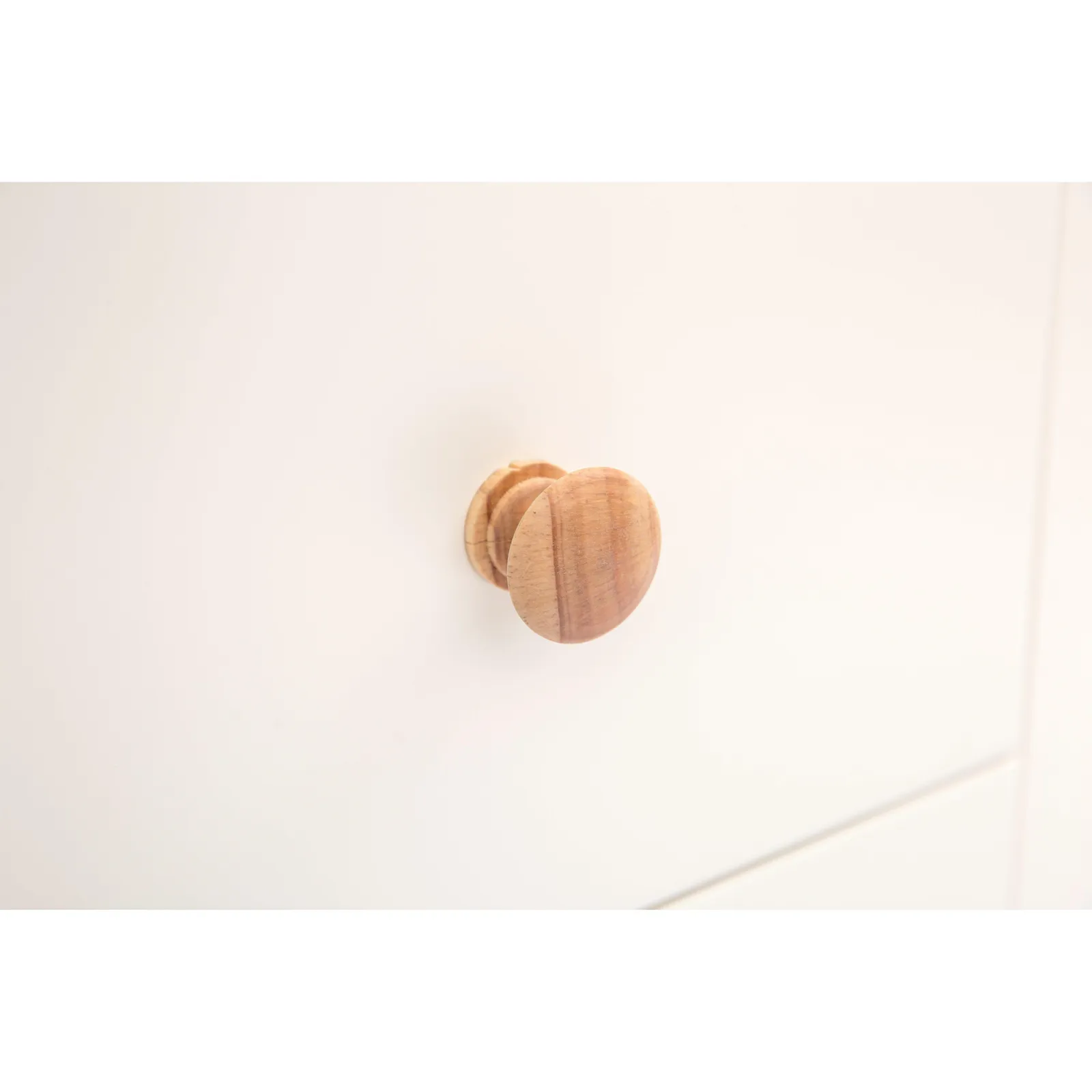 Cabinet Bits Trevi 4 Drawer Chest of Drawers Wood Knob in Off-White 6