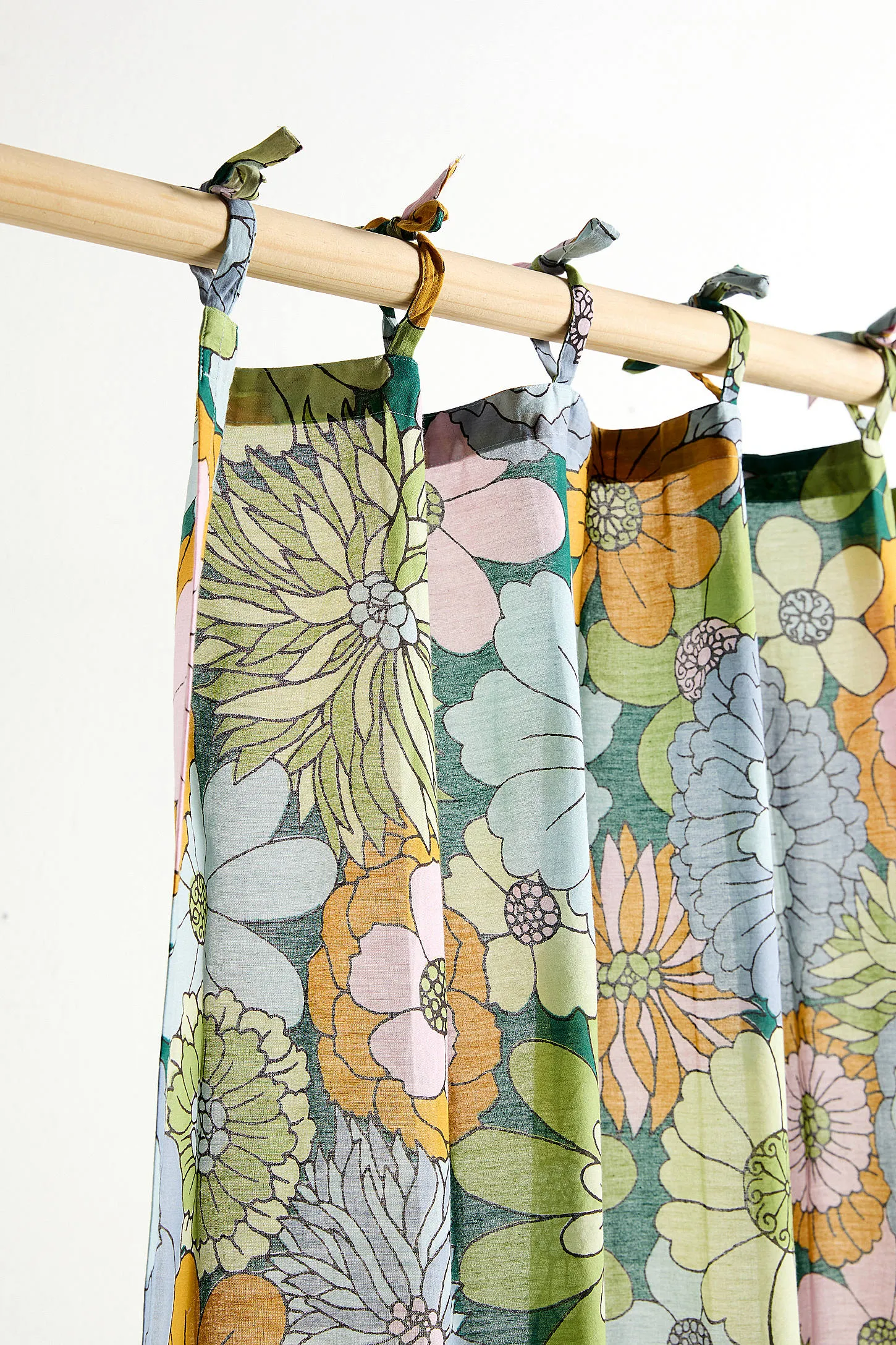 Green Vera Floral Curtain - Green 4