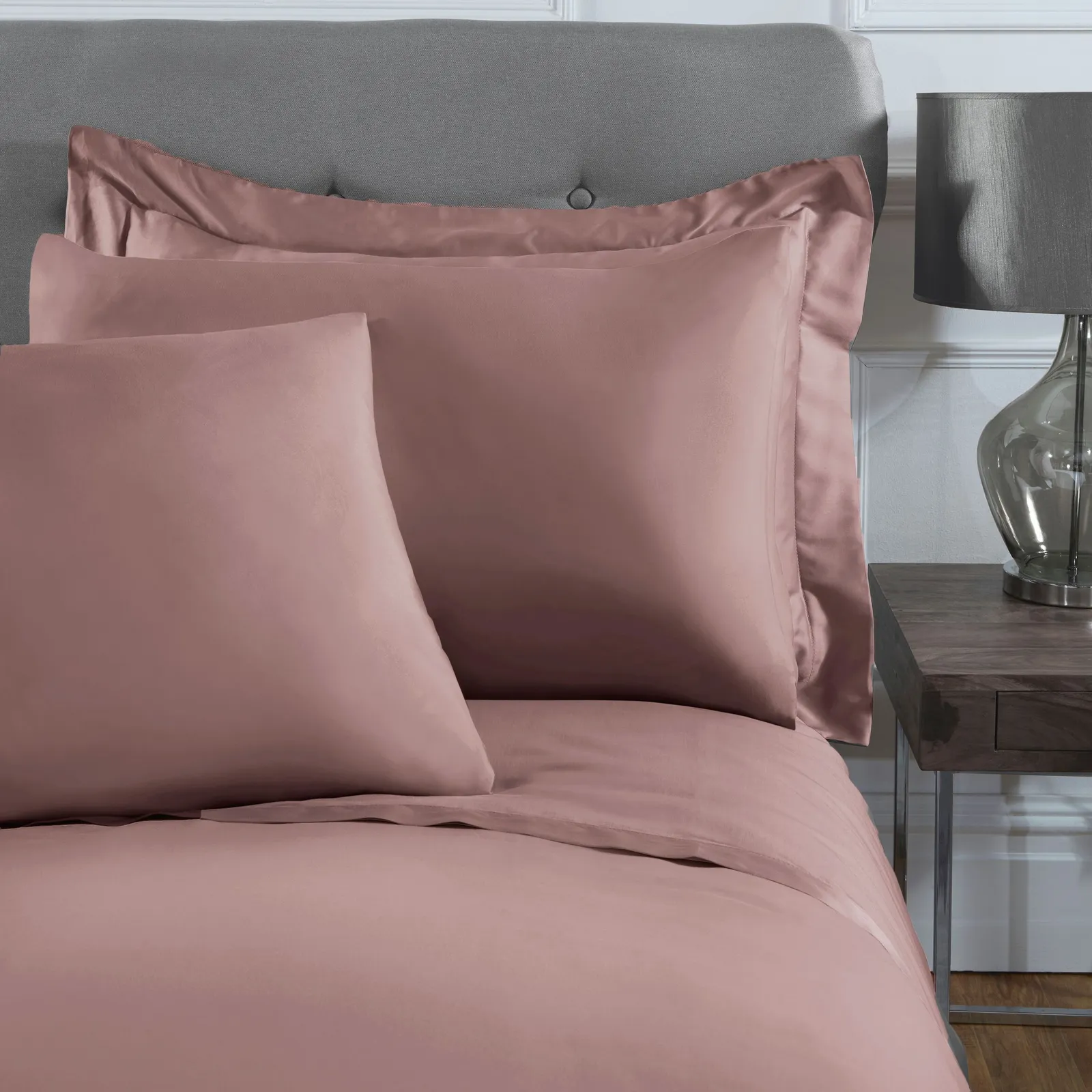 Smart Living Luxurious 100% Cotton Sateen 40cm Extra Deep & Soft Fitted Sheet in Pink 2