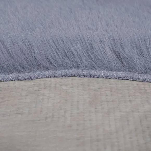 Supersoft Double Pelt Faux Fur Rug 4