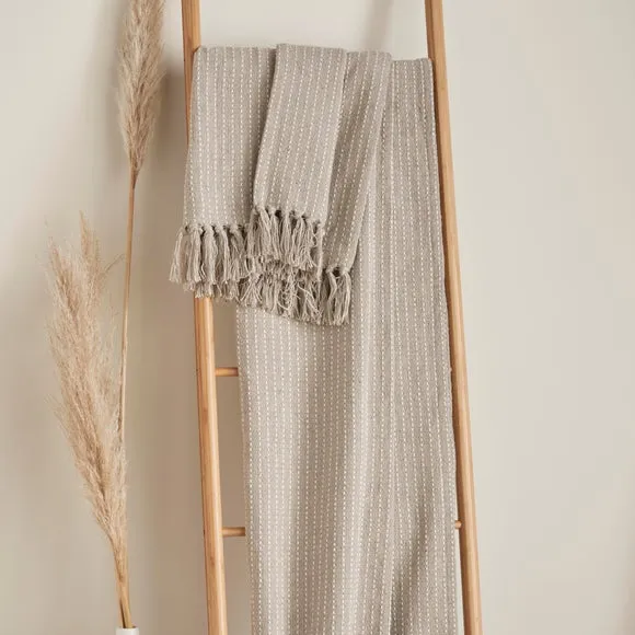 Quinn Throw Blanket 130cm x 180cm 1