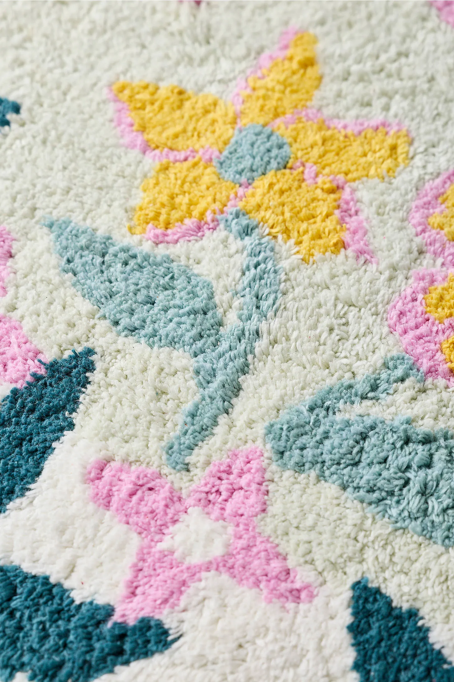 Xenia Floral Bath Mat - Light Blue 3