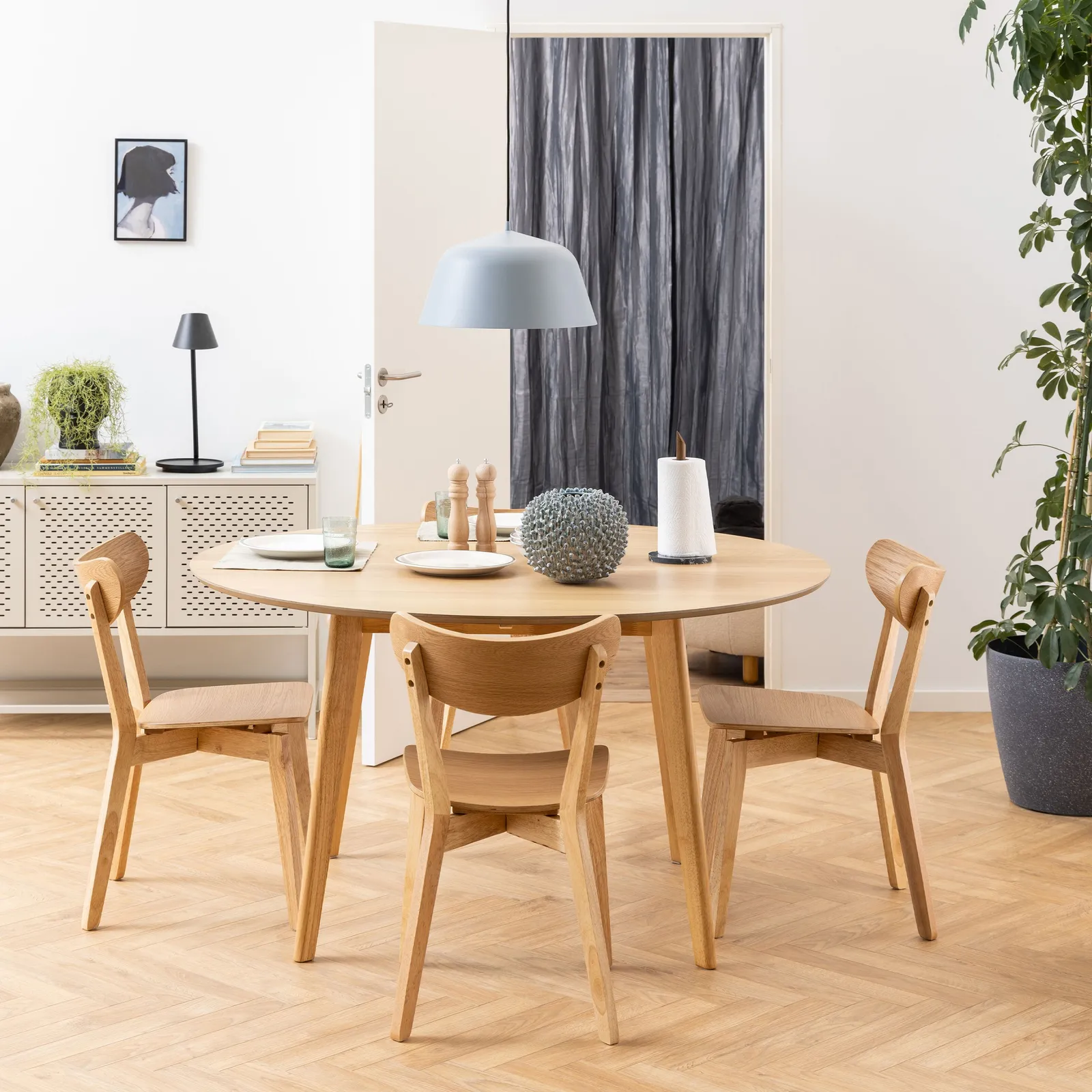 Furniture To Go Roxby Oak Table 105x76cm with 4 Roxby Oak Dining Chairs in Brown