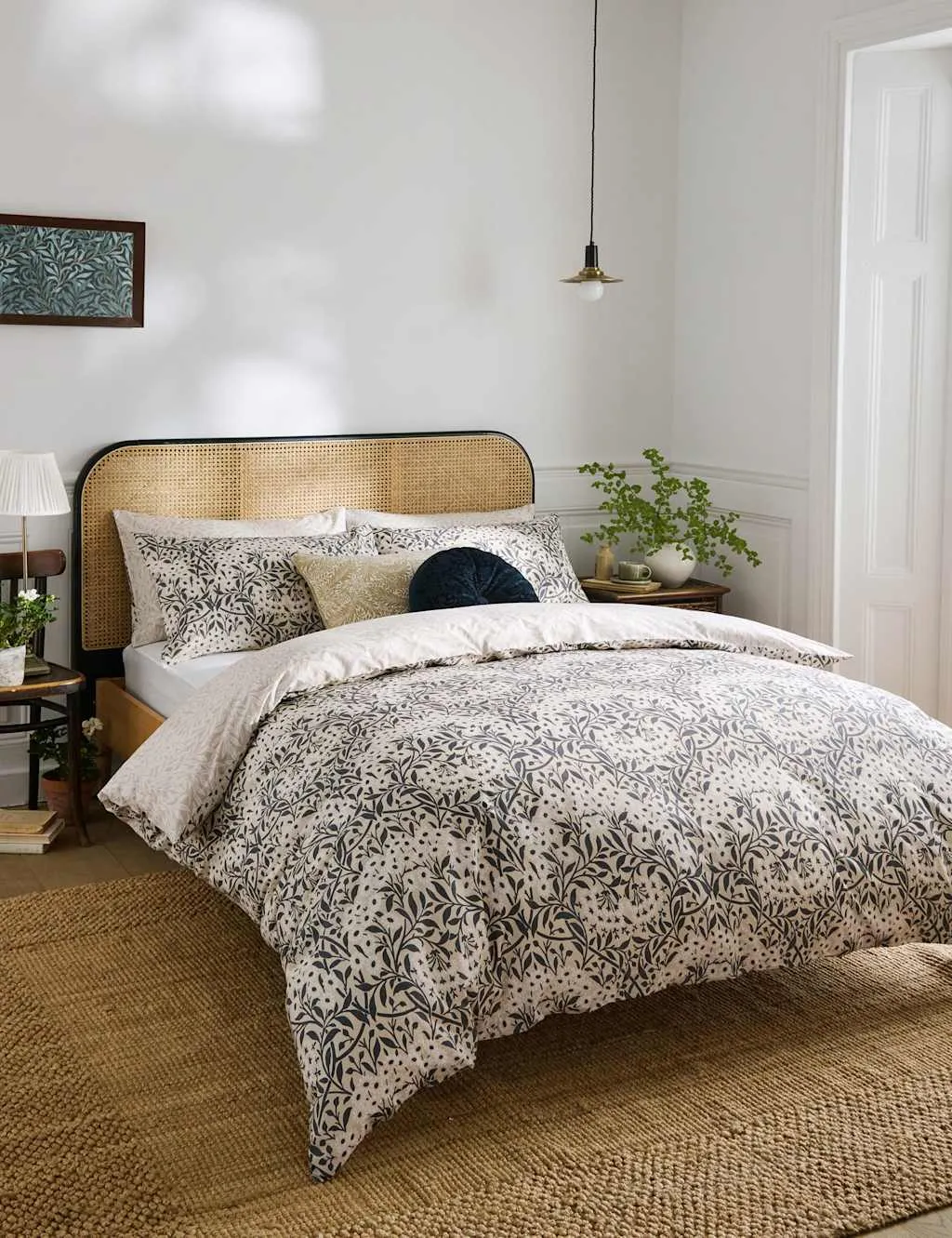 William Morris At Home Pure Cotton Michaelmas Daisy Bedding Set Cream Mix