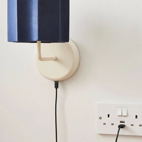 FlexiCell Louis Rechargeable Touch Dimmable Wall Light Fitting 5