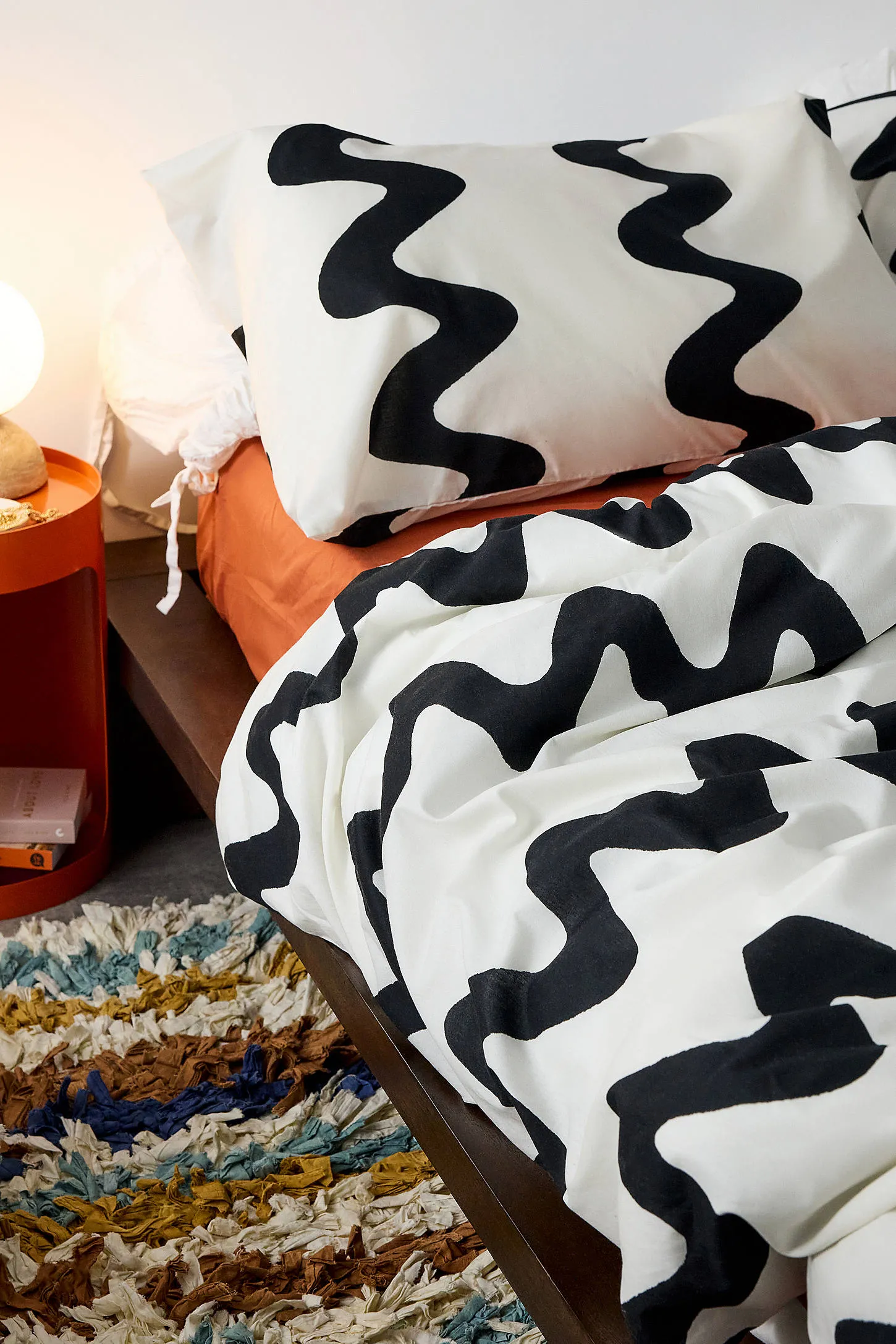 Big Wave Duvet Set - Black/White 4