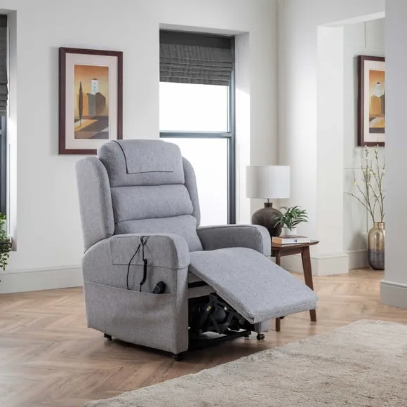 Camberley Dual Motor Deluxe Rise and Recline Chair 2