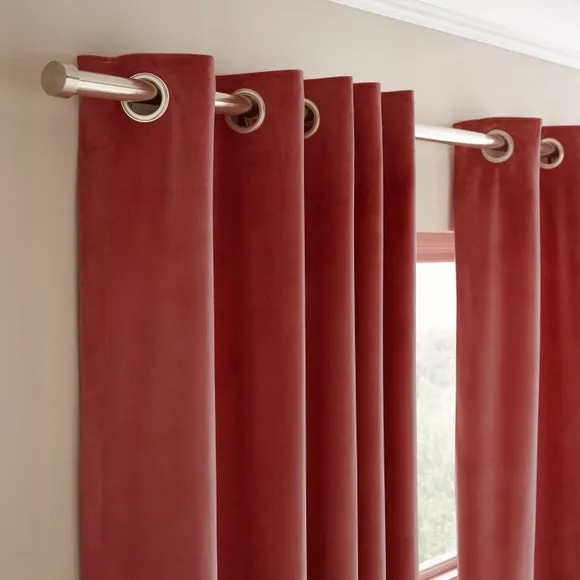 Luxe Velour Eyelet Curtains (Blackout Available) 1