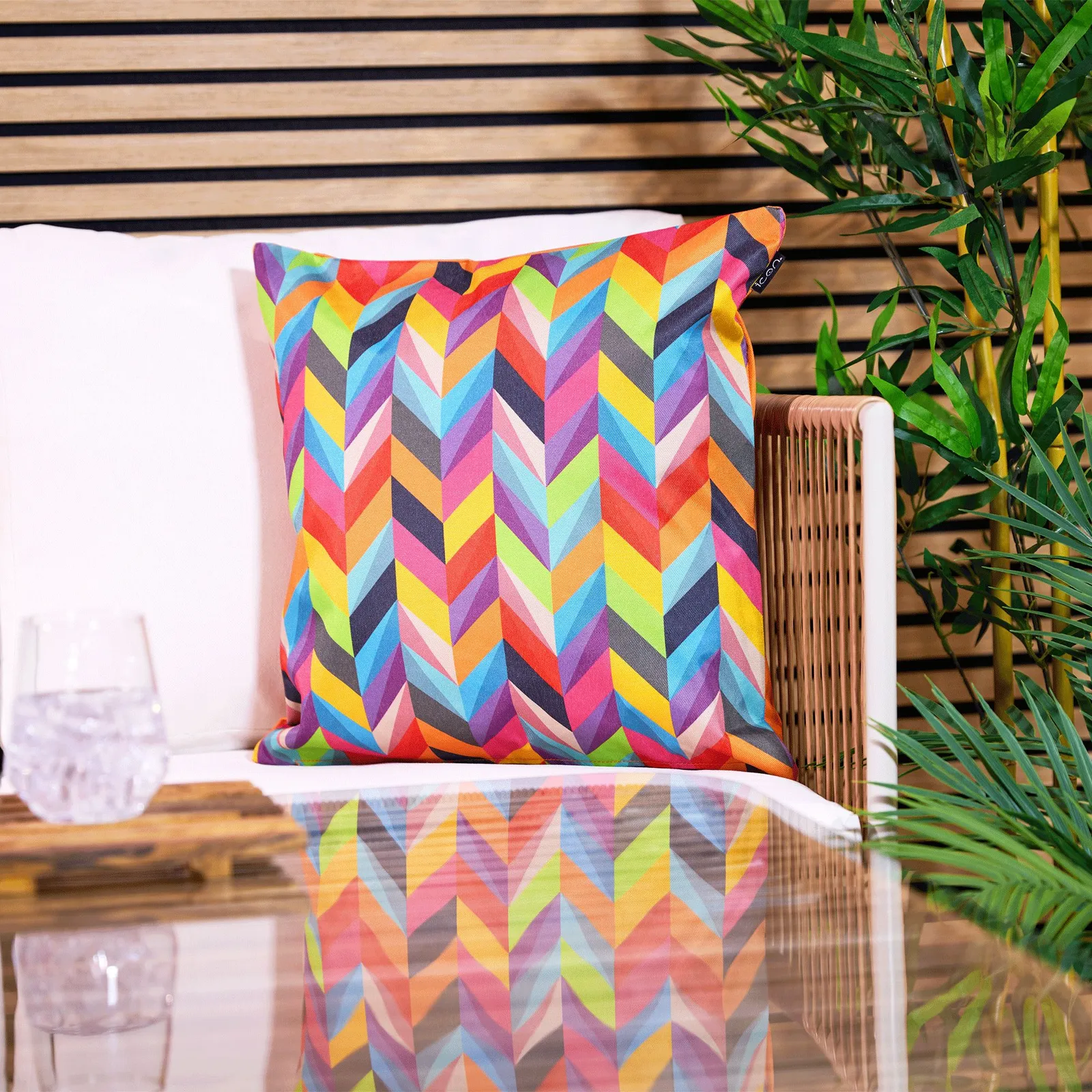 icon Cushion 43x43cm Circluar Geo, Aqua Back in Orange