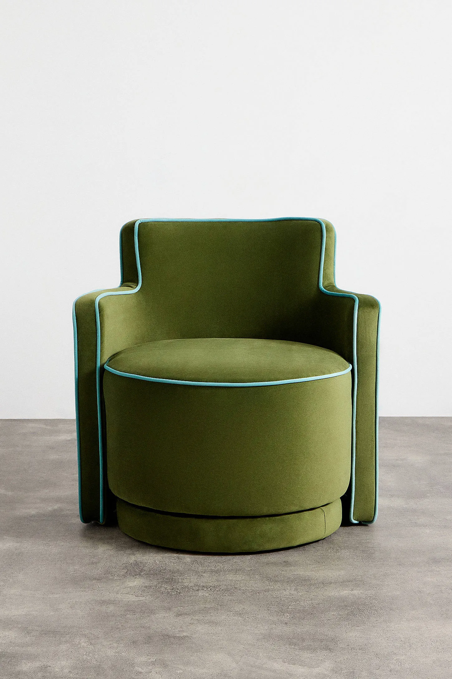 Rhea Velvet Swivel Chair - Green 6
