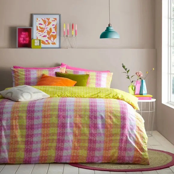 Furn. Neola Duvet Cover & Pillowcase Set 4