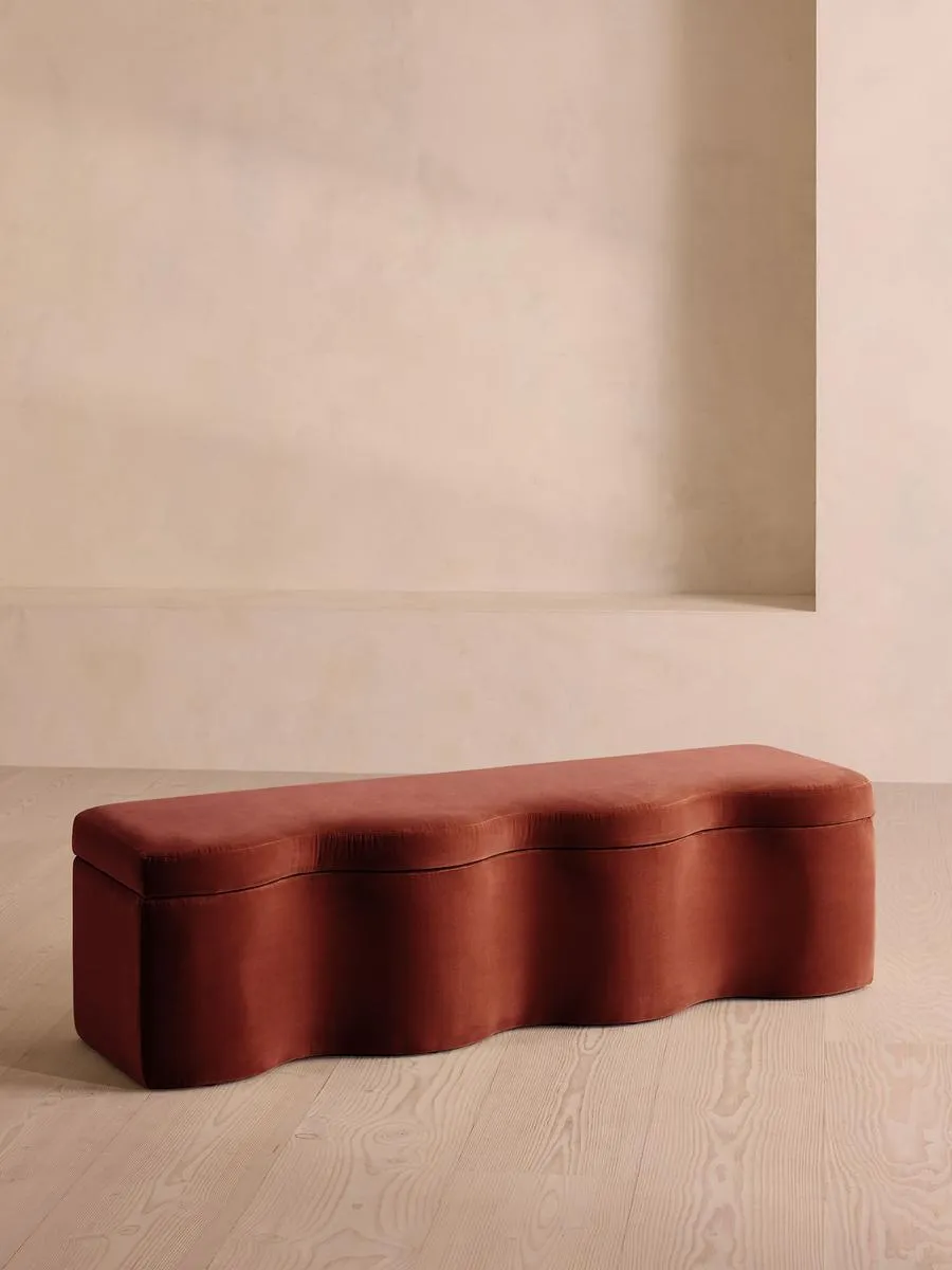 Eli Storage Bench, Rust Velvet