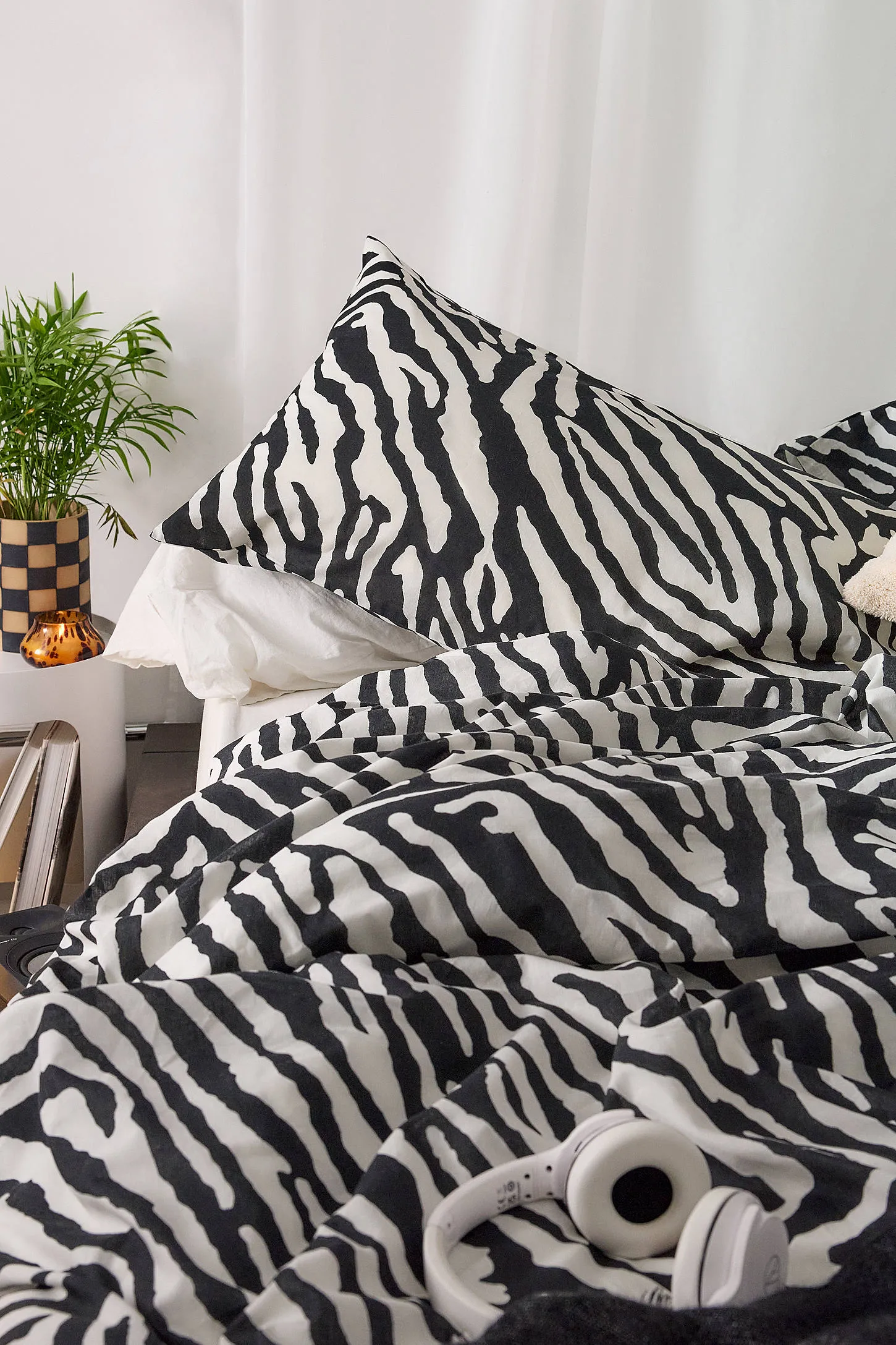 Darcie Zebra Duvet Set - Black/White 3