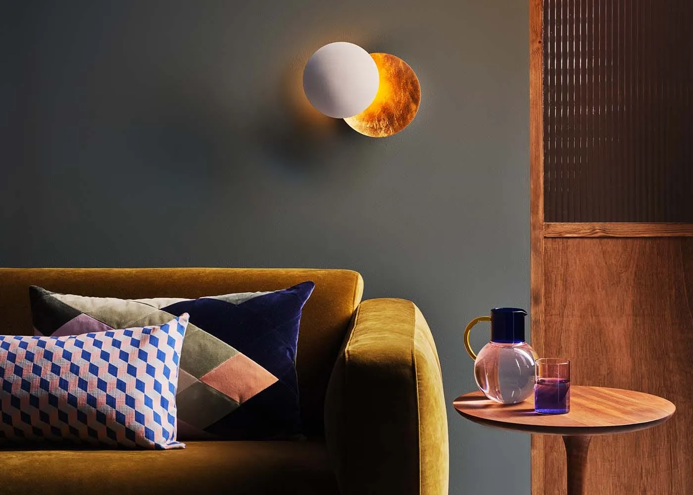 Heal's Eclisse LED Wall Light Off White & Gold Leaf 3