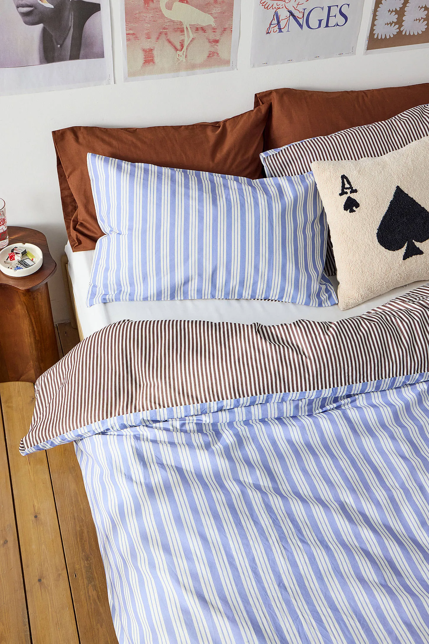 Blue & Brown Stripe Reversible Duvet Set - Blue 4