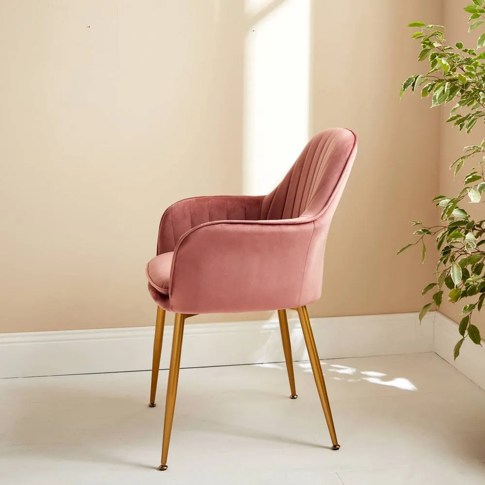 sweeek Accent chair with metal legs in Pink 4