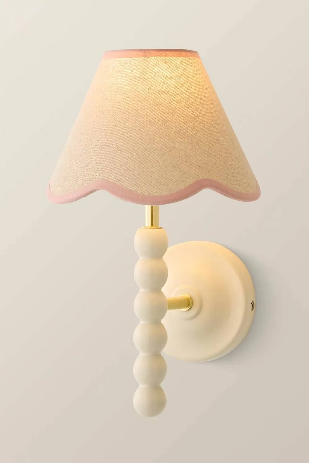 ValueLights Bobbins Cream Bobble Wall Light with Trim Linen Lamp Shade & Bulb in Baby Pink 3