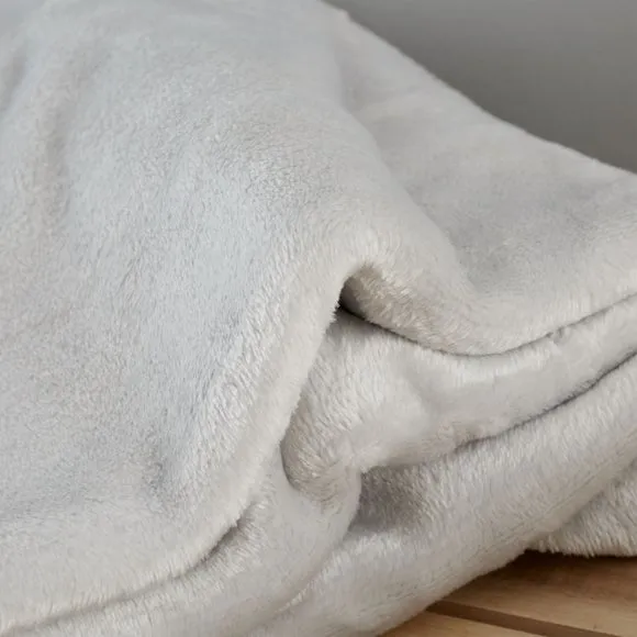 Catherine Lansfield Raschel Velvet Touch Throw Blanket 200cm x 240cm 3