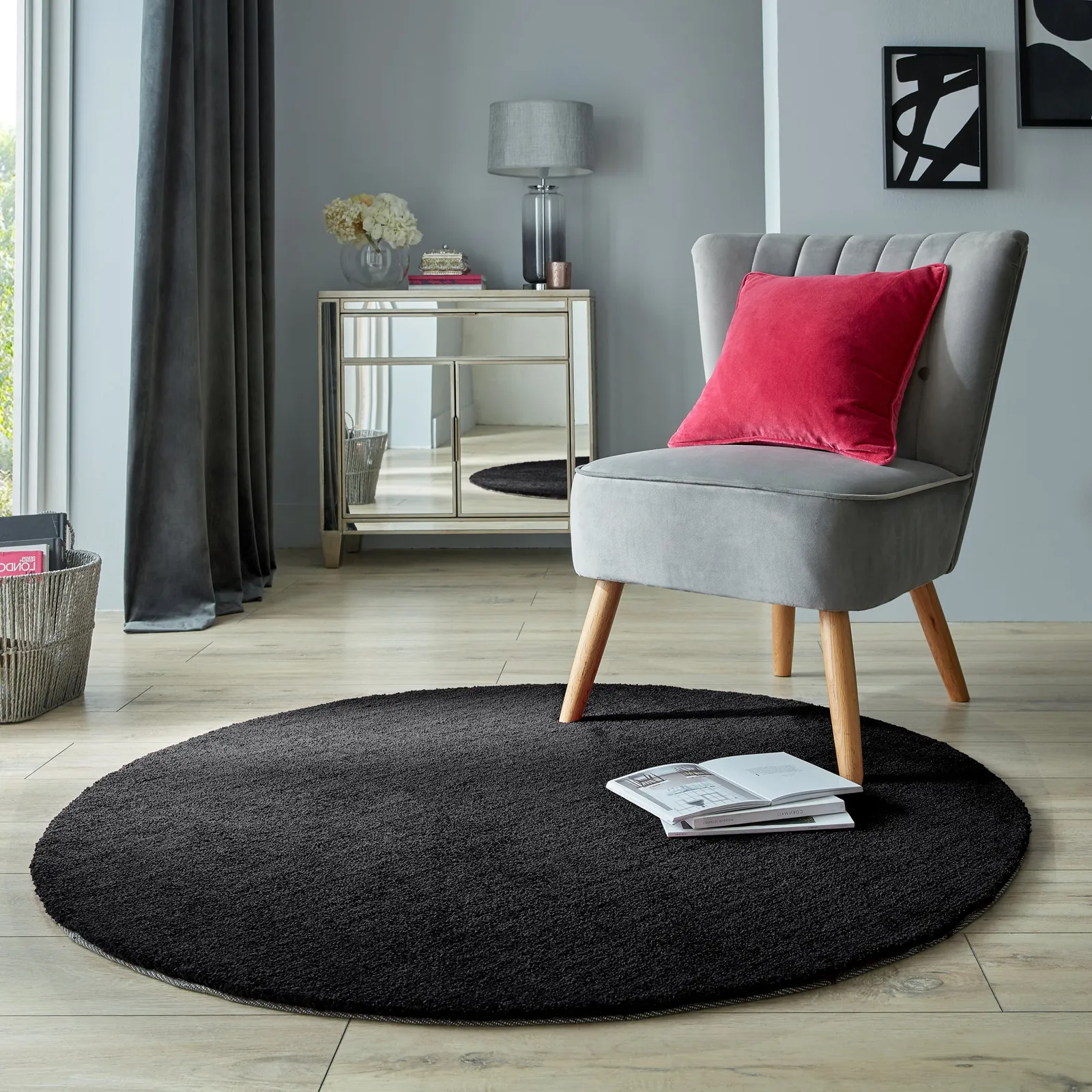Isla Circle Rug Isla Black