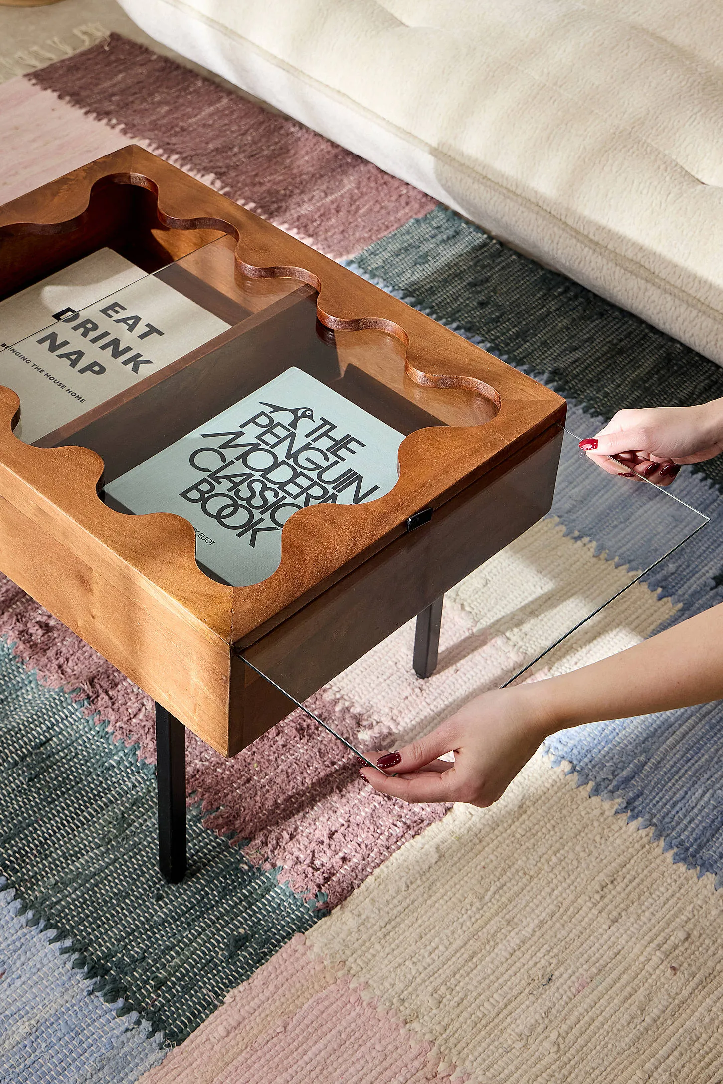 Gallery Scalloped Small Coffee Table - Natural 2