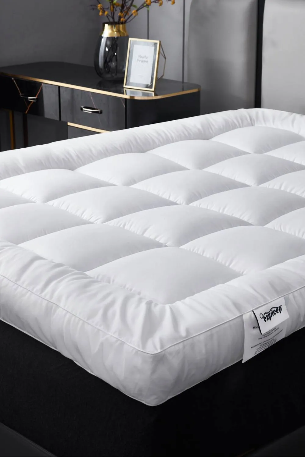 Ezysleep 4 Inch Thick Super Soft Mattress Topper in White