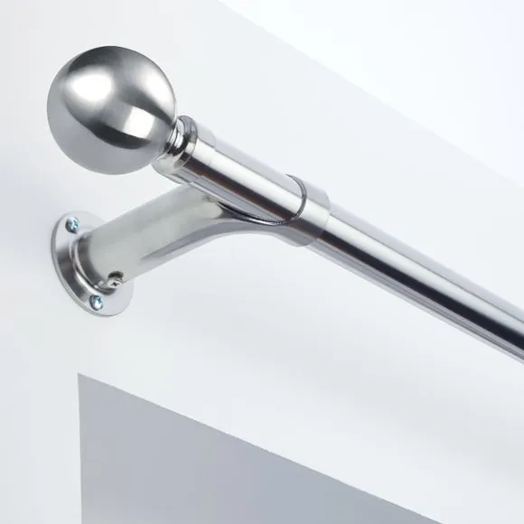 Room Darkening Pole Bracket 3