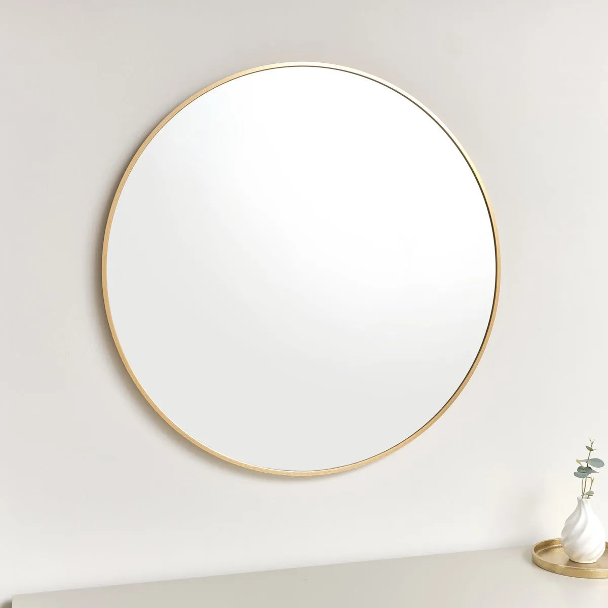 Melody Maison Large Round Antique Gold Wall Mirror - 80cm X 80cm in Metallic Gold 4