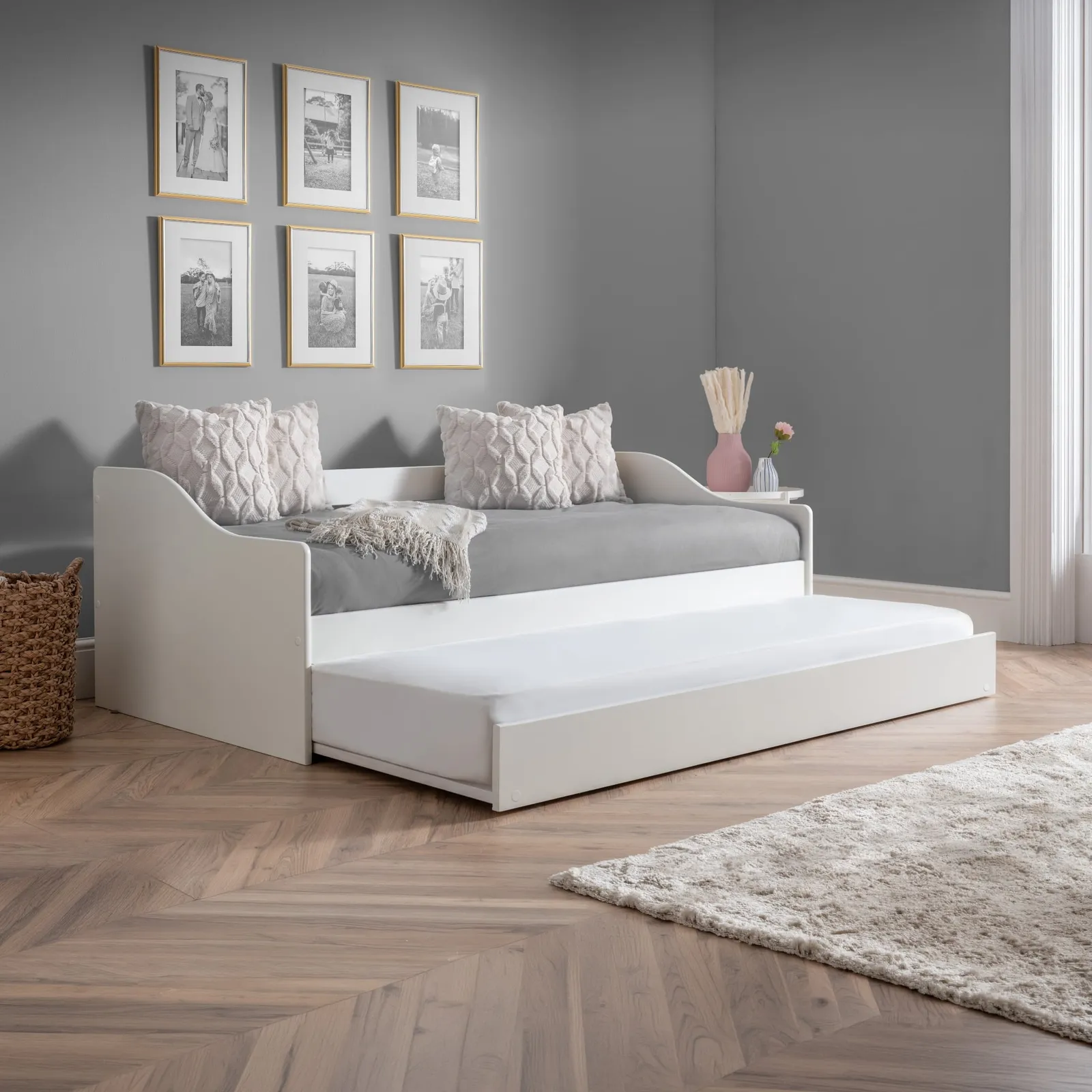 Elba - Single - Day Bed - Guest Bed Trundle - White - Wooden - 3ft - Happy Beds