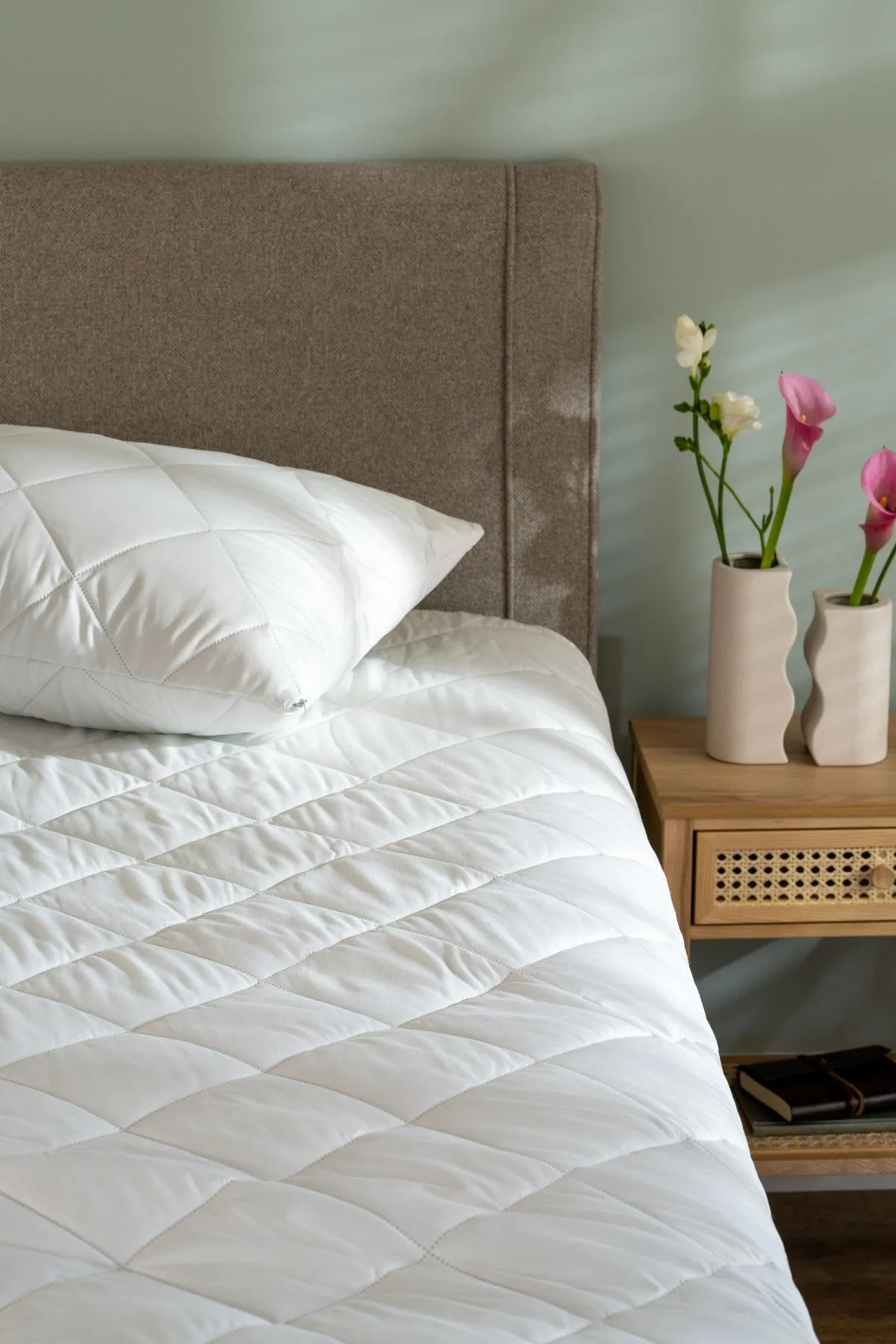 Soak&Sleep Soft Touch Pillow Protector Pair in White 2