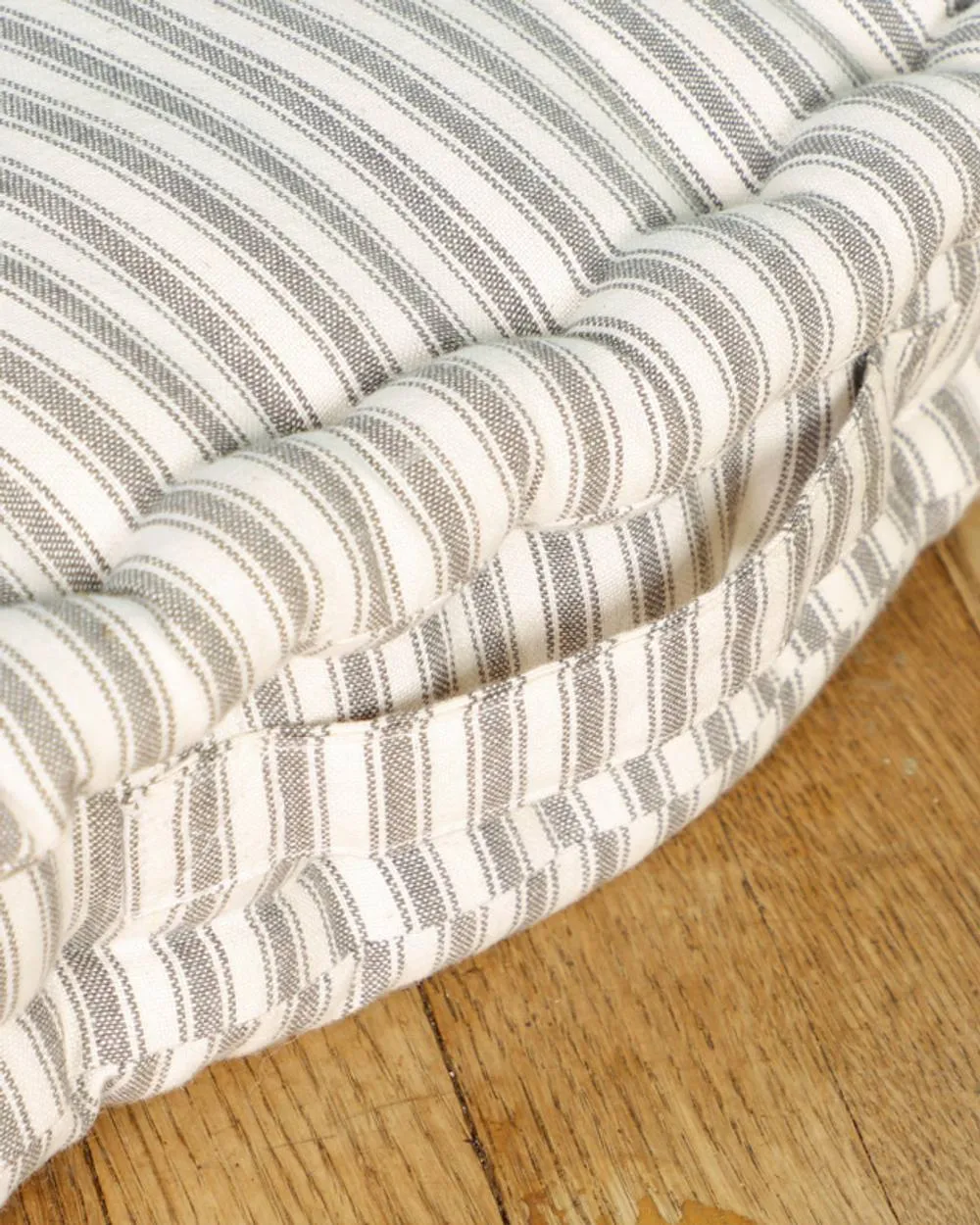 Dibor Giant Grey Striped Indoor Dining Chair Seat Pad Cushions L50cm x W50cm 4