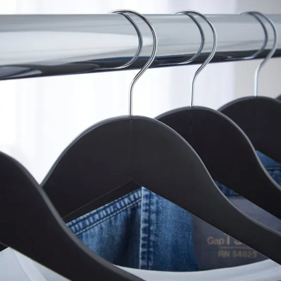 Pack of 10 Wooden Hangers 2