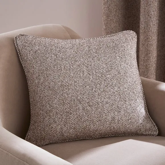 Branwick Cushion 1