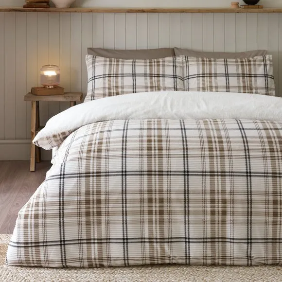 Catherine Lansfield Cosy Ribbed Check Duvet Cover & Pillowcase Set 1